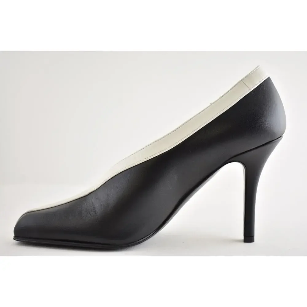 Chanel 26S Blazy Black Ivory White Lambskin Leather CC Gold Square Heel Pump 38